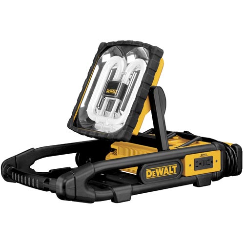 Heavy-Duty Cordless/Corded Worklight/Dual Port Charger with GFCI Protection - DC022